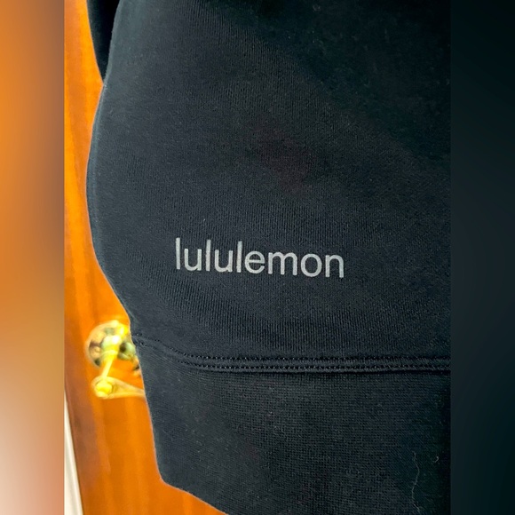 Lululemon Membership Perfectly Oversized Crew - Picture 11 of 13